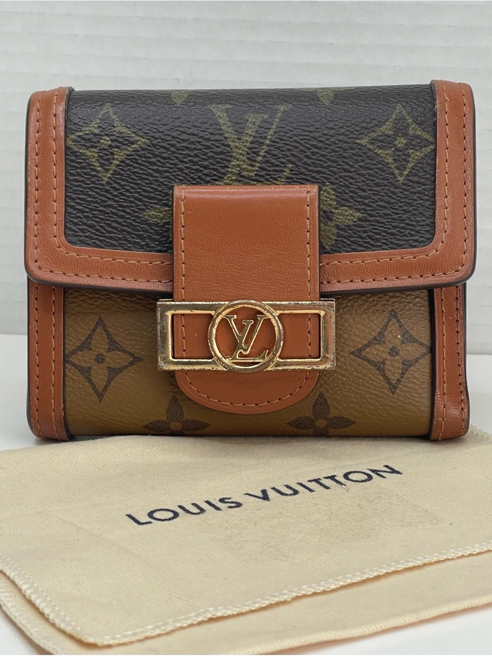 Louis Vuitton Dauphine Compact Wallet with dust bag